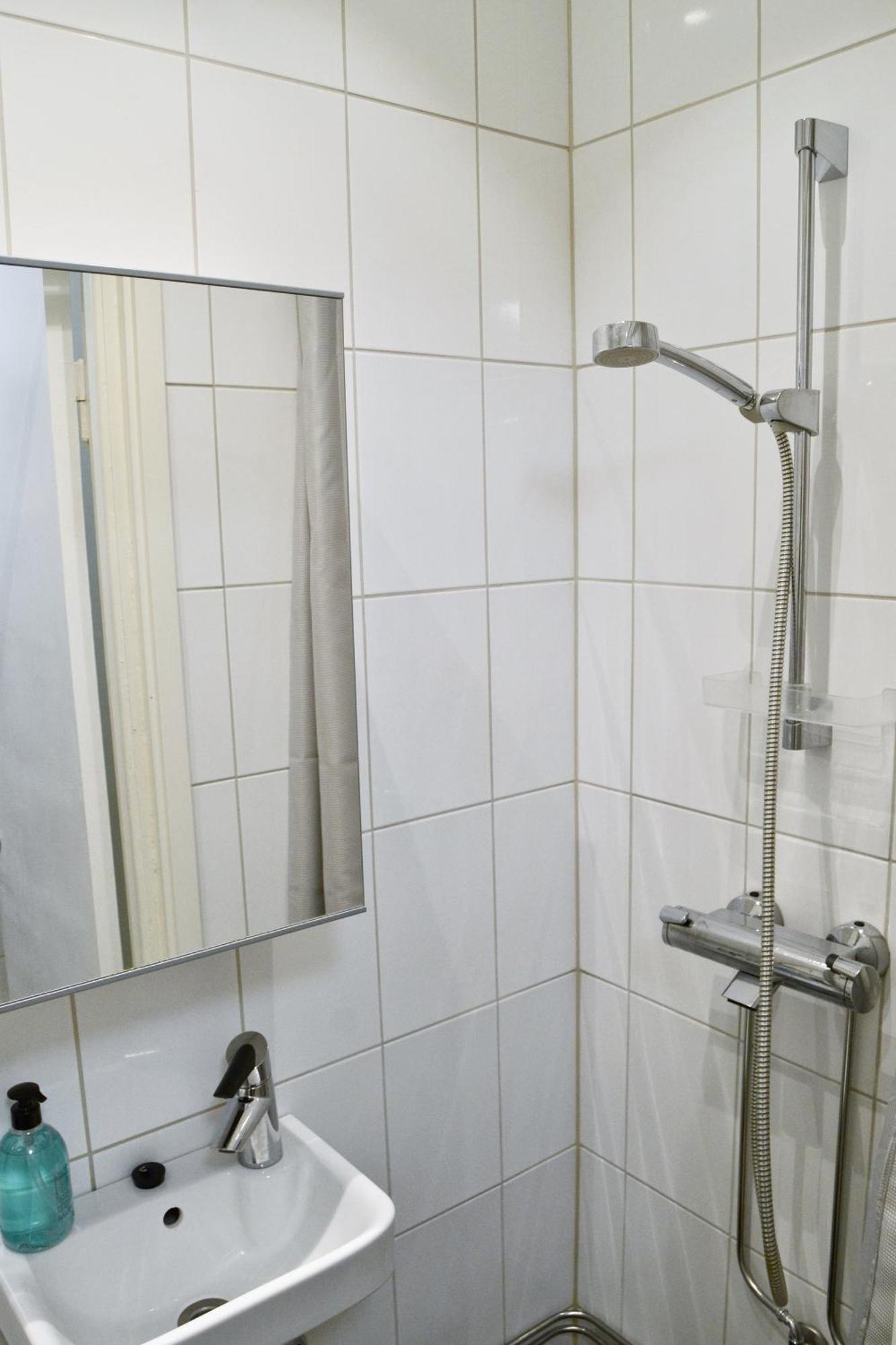 הלסינקי Modern And Bright Studio With Top Location מראה חיצוני תמונה